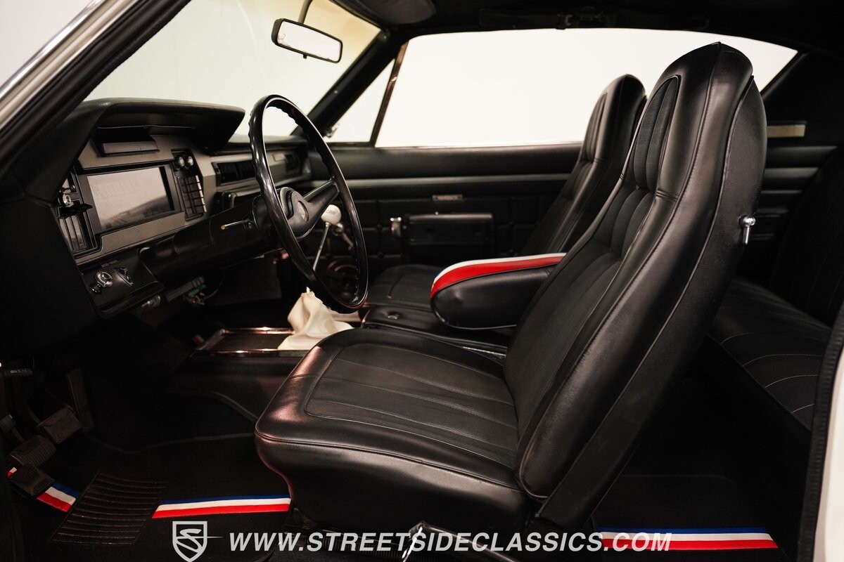 AMC-Rebel-1970-Coupe-4