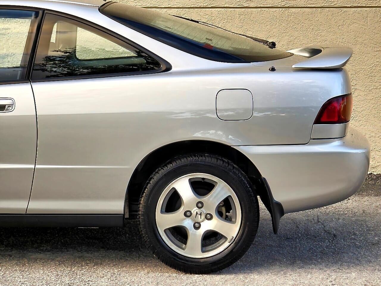 Acura-Integra-1993-Coupe-13