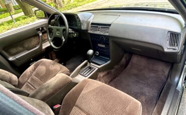 Acura-Legend-1987-Sedan-18