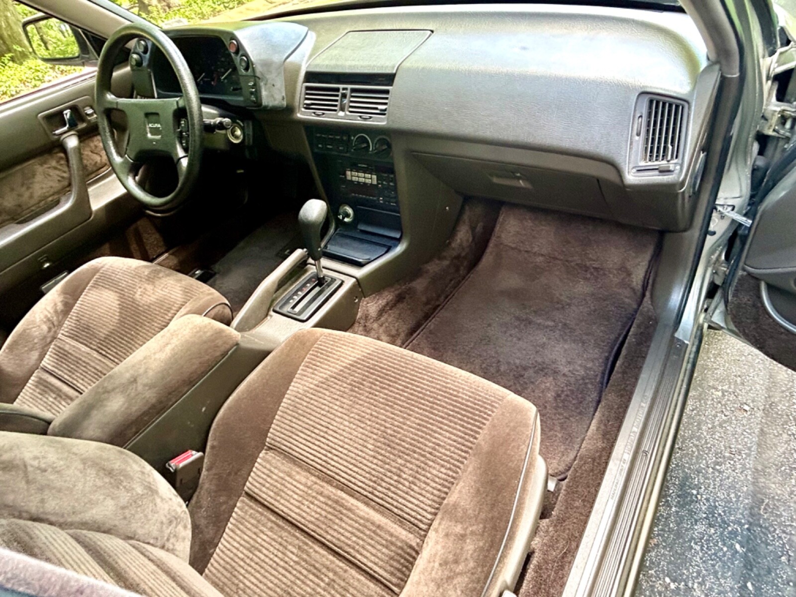 Acura-Legend-1987-Sedan-19