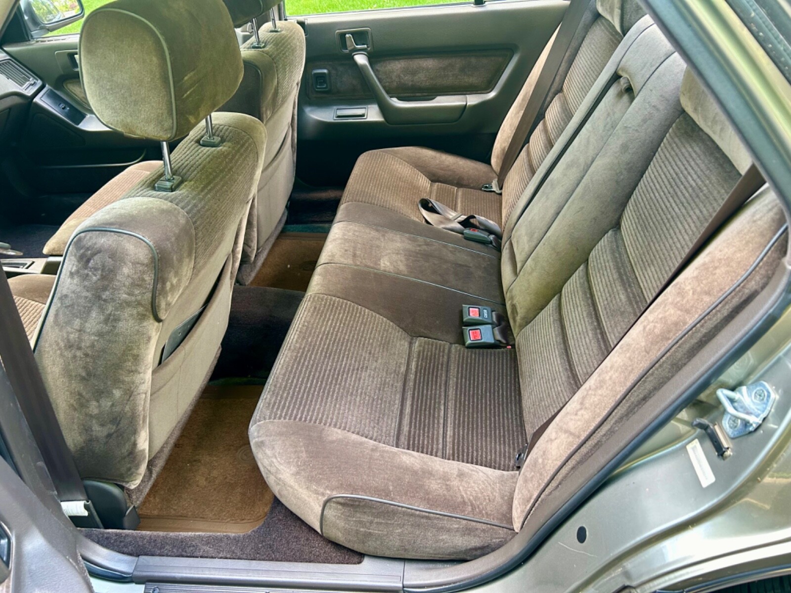 Acura-Legend-1987-Sedan-20