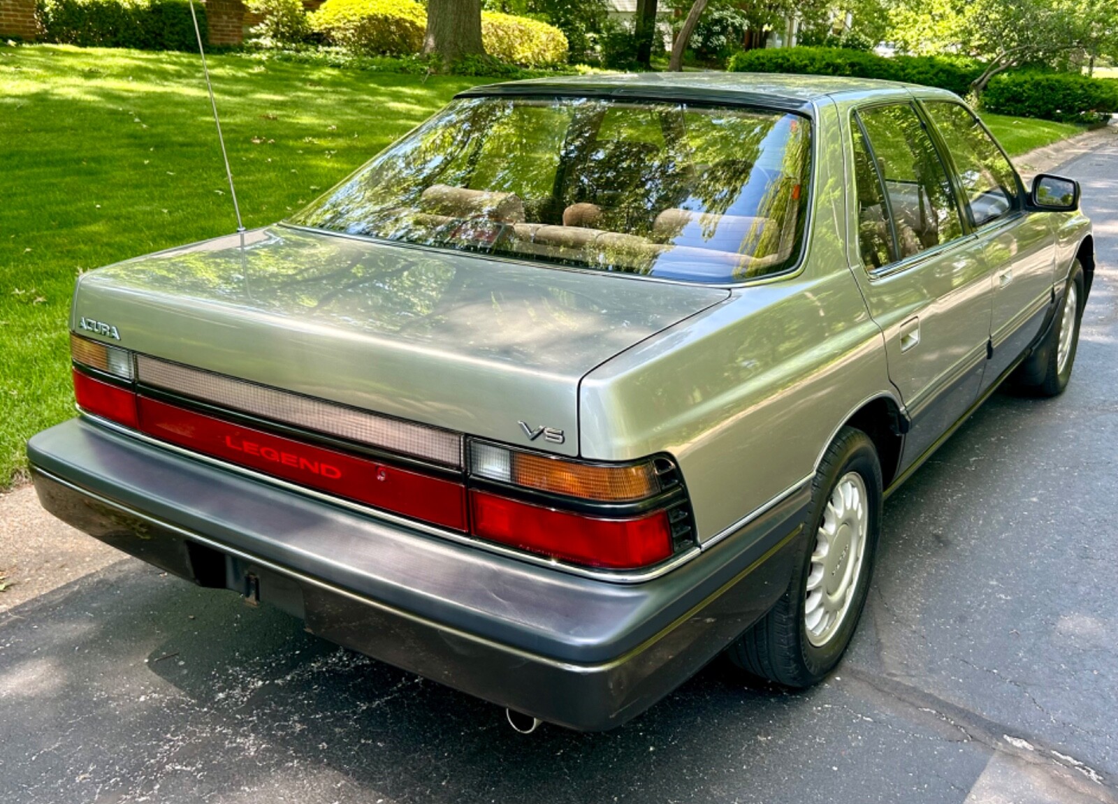 Acura-Legend-1987-Sedan-5