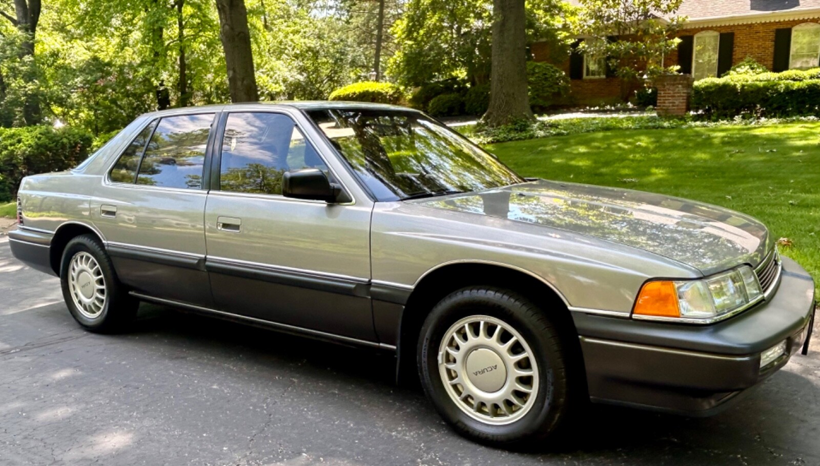 Acura-Legend-1987-Sedan