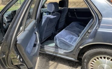 Acura-Legend-1989-Sedan-9