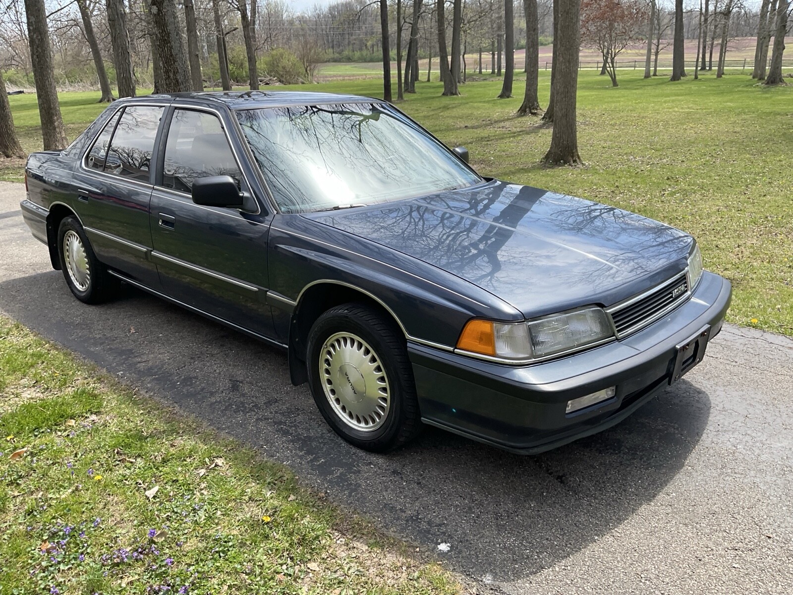 Acura-Legend-1989-Sedan
