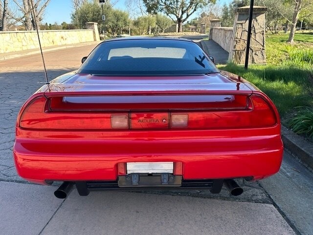 Acura-NSX-1995-Coupe-3