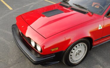 Alfa-Romeo-GTV-6-1984-Coupe-3