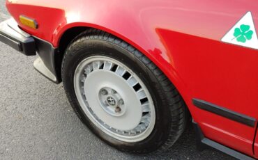 Alfa-Romeo-GTV-6-1984-Coupe-4