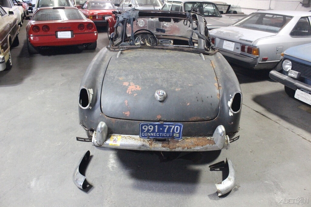 Alfa-Romeo-Giulia-1959-Convertible-6