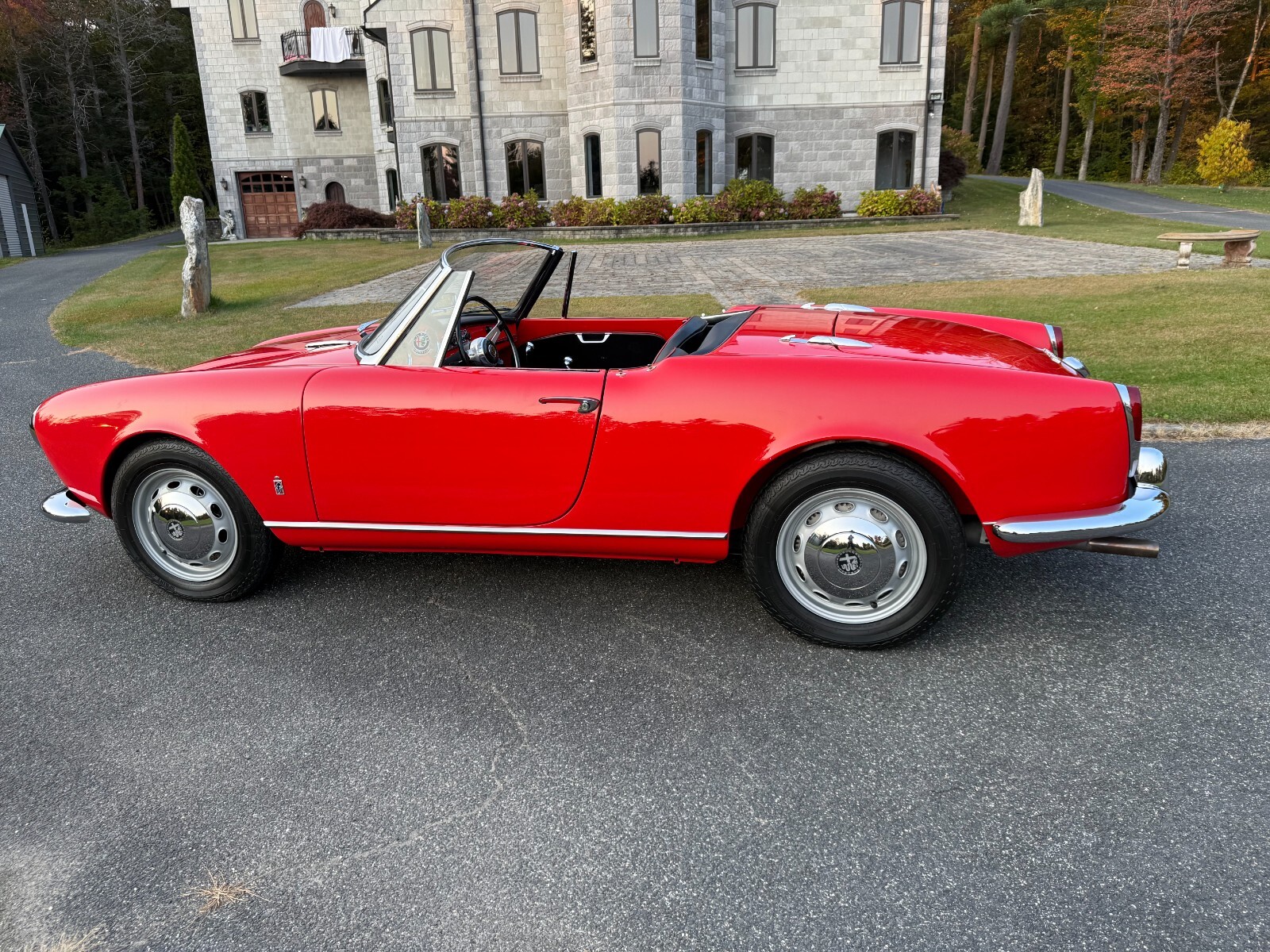 Alfa-Romeo-Giulia-1965-11