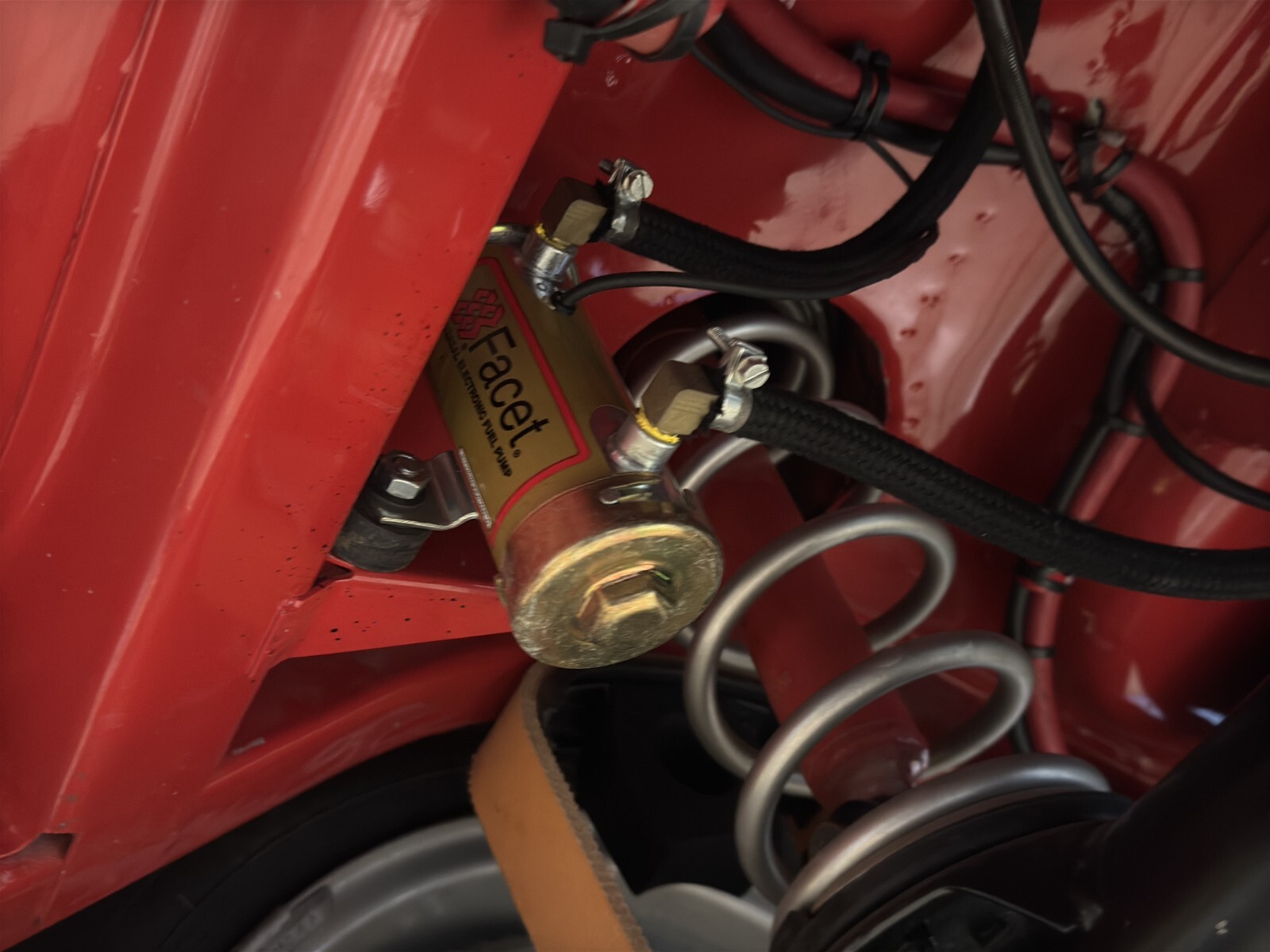 Alfa-Romeo-Giulia-1965-17