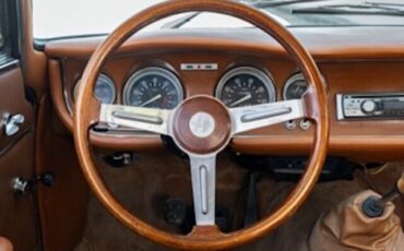 Alfa-Romeo-Giulia-1967-27
