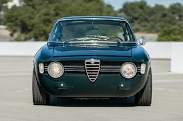 Alfa-Romeo-Giulia-1967-6