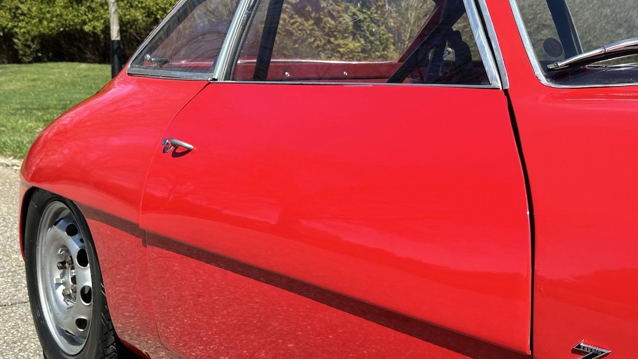 Alfa-Romeo-Giulietta-SZ-1960-Coupe-30
