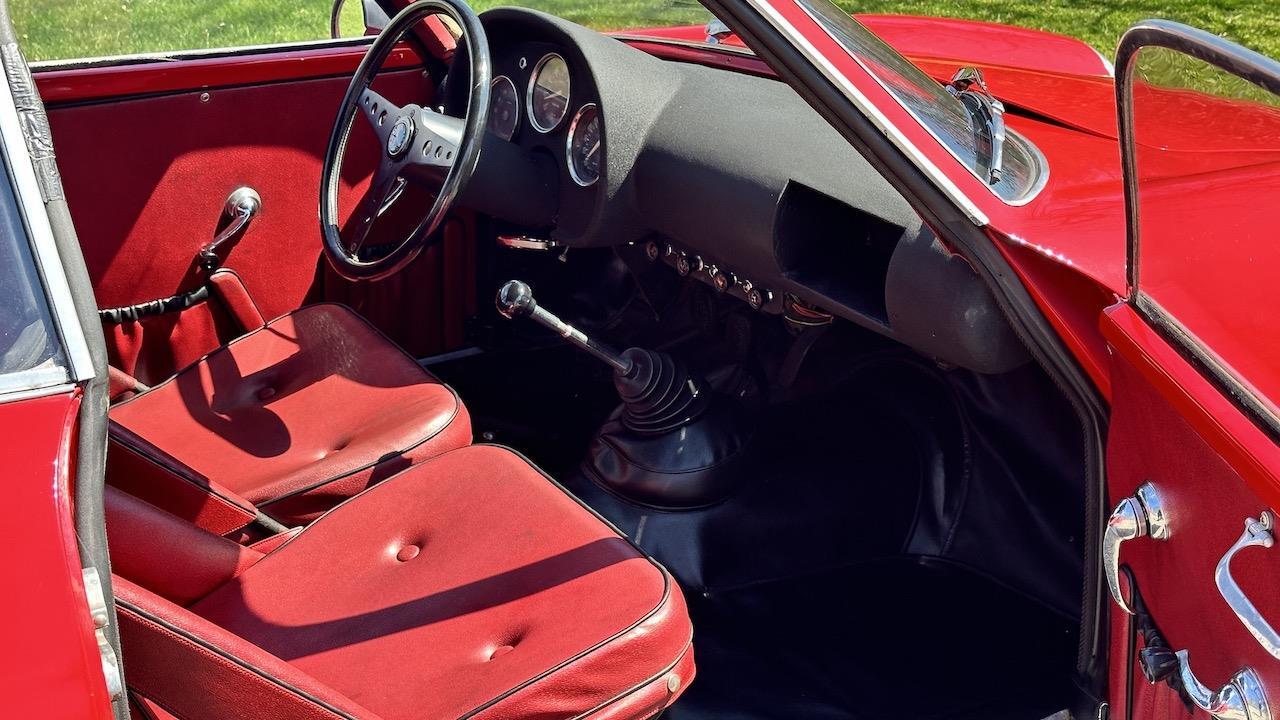 Alfa-Romeo-Giulietta-SZ-1960-Coupe-33