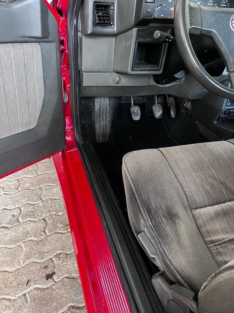 Alfa-Romeo-Other-1990-23