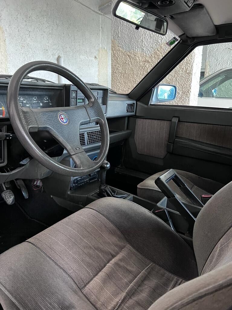 Alfa-Romeo-Other-1990-24