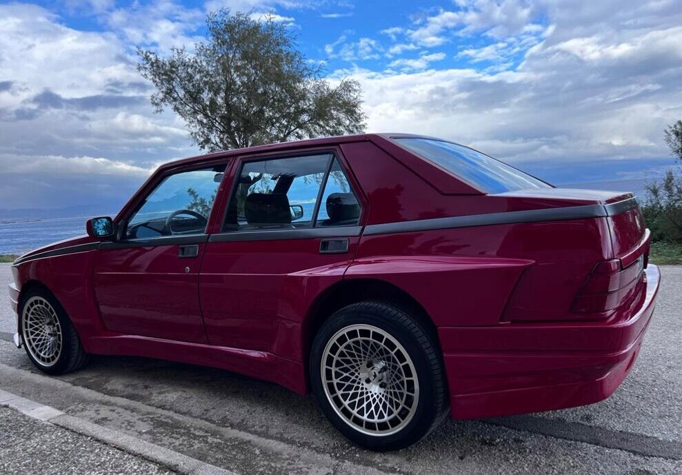 Alfa-Romeo-Other-1990-8