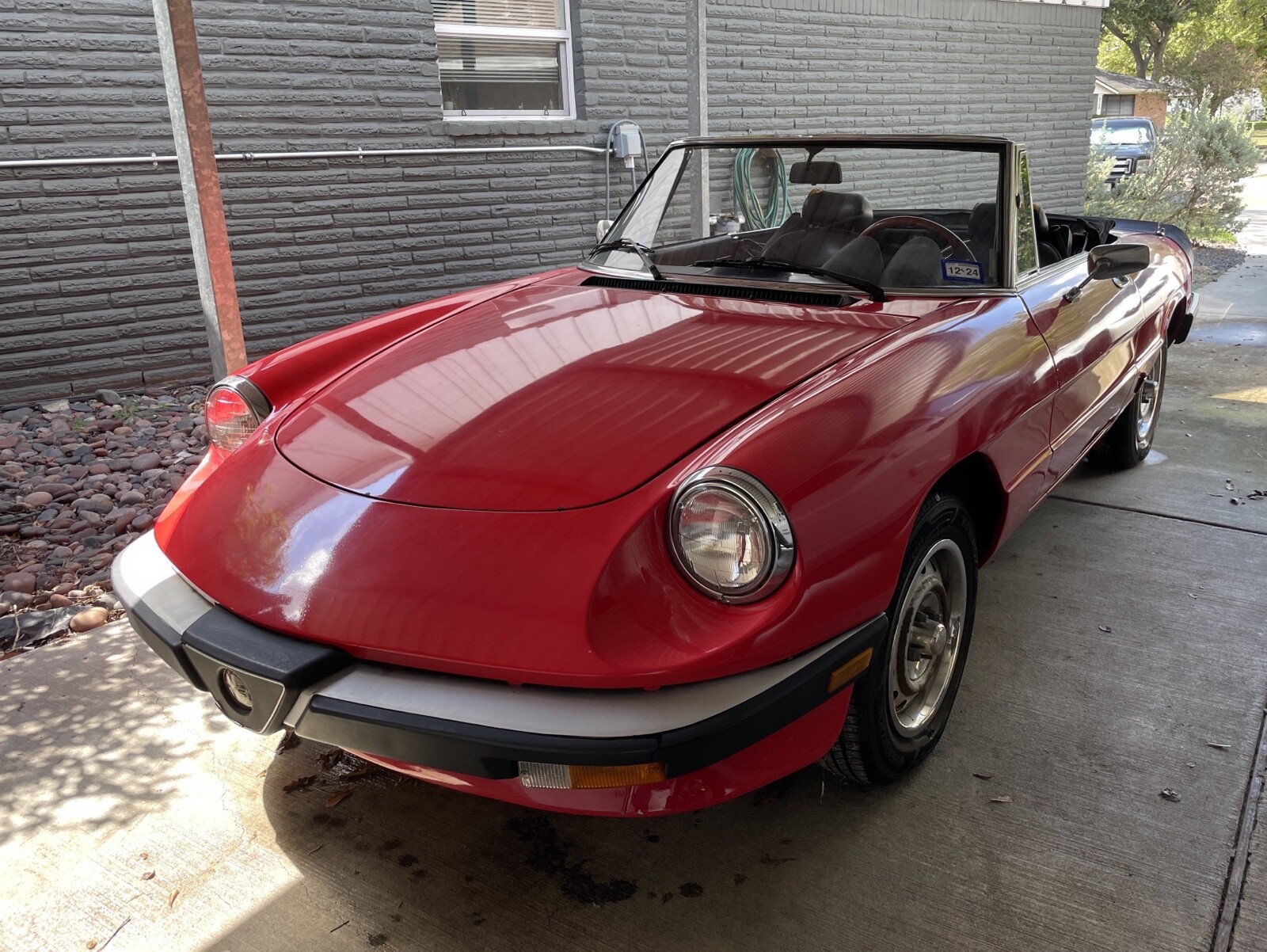 Alfa-Romeo-Spider-1985-5