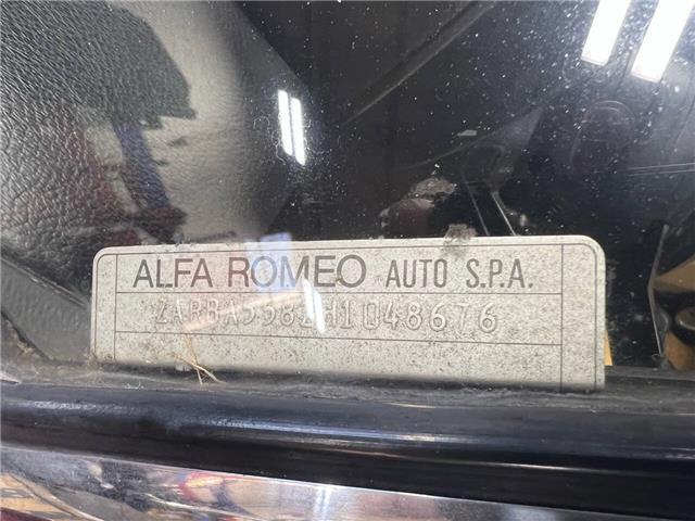 Alfa-Romeo-Spider-1987-16