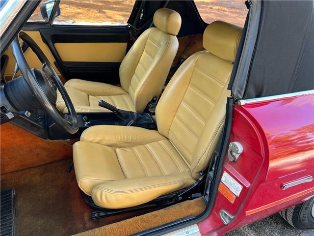 Alfa-Romeo-Spider-1987-18