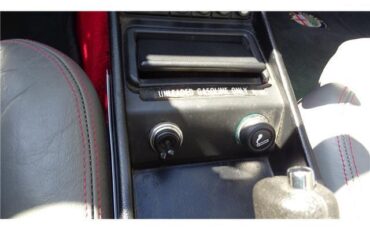 Alfa-Romeo-Spider-1987-CONVERTIBLE-18