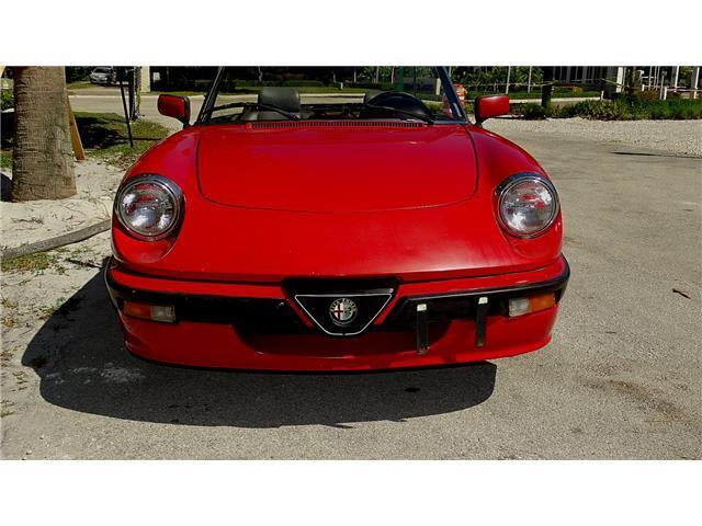Alfa-Romeo-Spider-1987-CONVERTIBLE-9