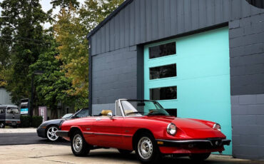Alfa-Romeo-Spider-1987-Convertible-23
