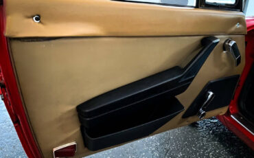 Alfa-Romeo-Spider-1987-Convertible-27