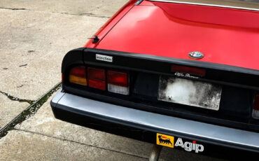 Alfa-Romeo-Spider-1987-Convertible-9