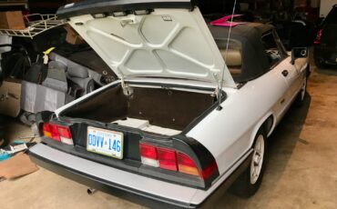 Alfa-Romeo-Spider-1989-Convertible-20