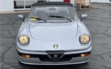 Alfa-Romeo-Spider-Quadrifoglio-1987-10
