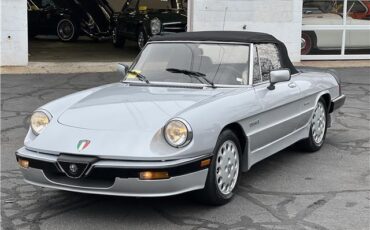 Alfa-Romeo-Spider-Quadrifoglio-1987-11