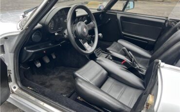Alfa-Romeo-Spider-Quadrifoglio-1987-21