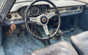Alfa-Romeo-Sprint-2600-1966-Coupe-13