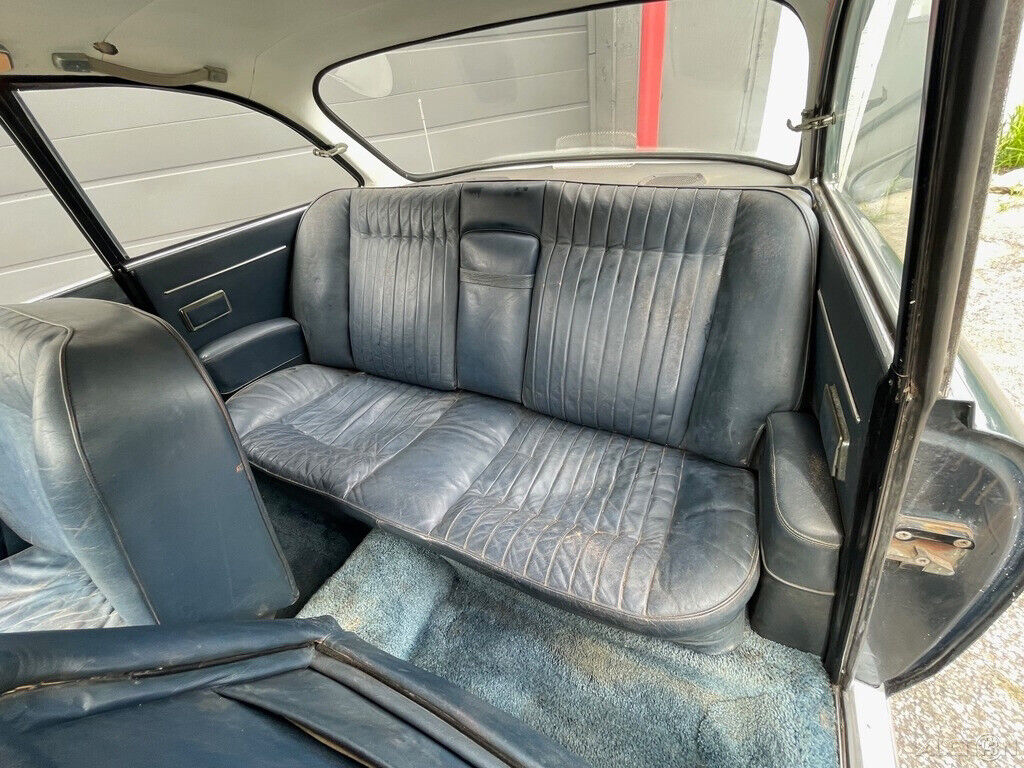 Alfa-Romeo-Sprint-2600-1966-Coupe-17