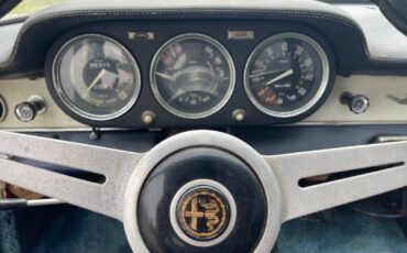 Alfa-Romeo-Sprint-2600-1966-Coupe-21