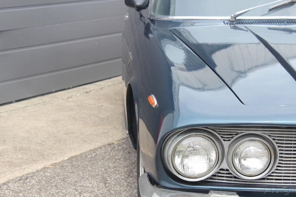 Alfa-Romeo-Sprint-2600-1966-Coupe-7
