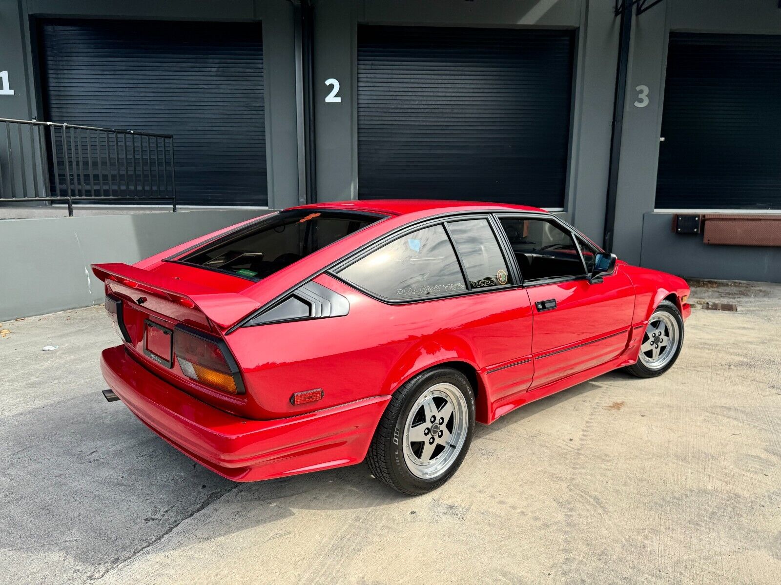 Alfa-Romeo-gtv6-1986-Hatchback-11