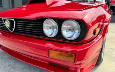 Alfa-Romeo-gtv6-1986-Hatchback-18