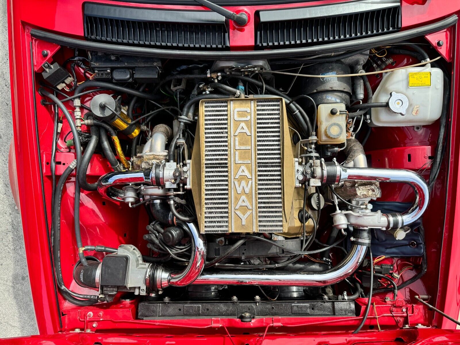 Alfa-Romeo-gtv6-1986-Hatchback-20
