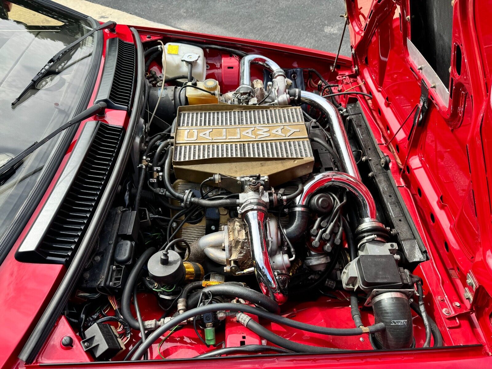 Alfa-Romeo-gtv6-1986-Hatchback-21