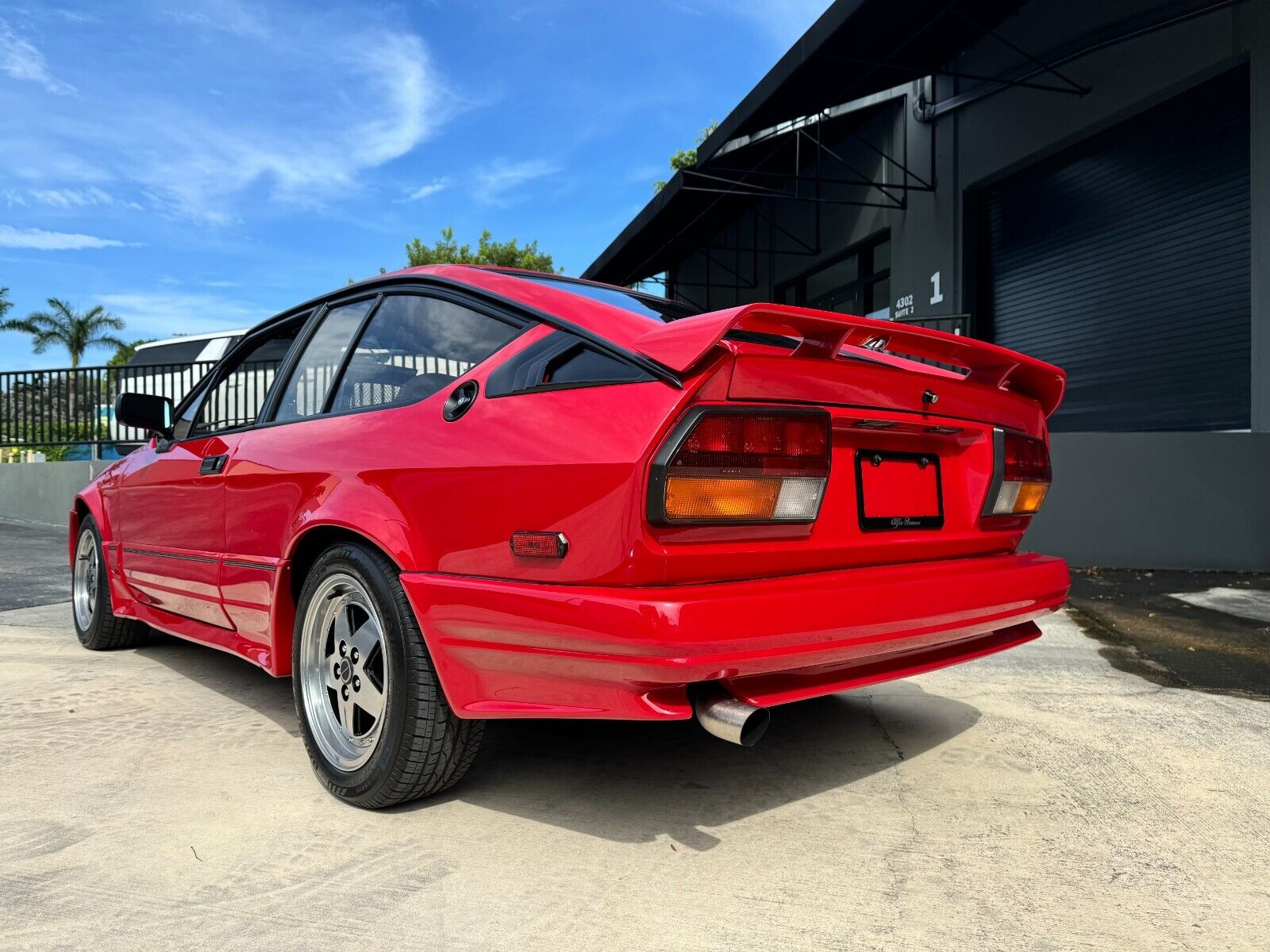 Alfa-Romeo-gtv6-1986-Hatchback-7