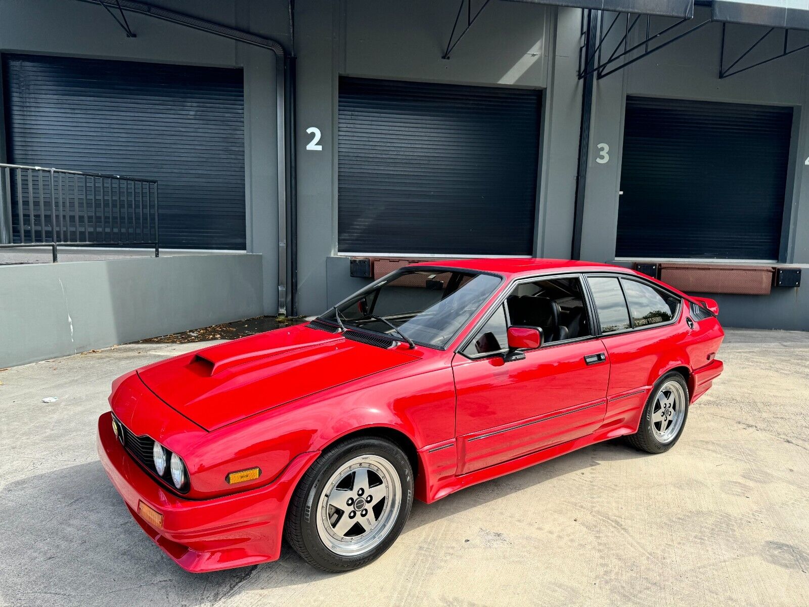 Alfa Romeo gtv6 1986 Hatchback