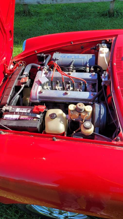 Alfa-romeo-Spider-1973-red-22