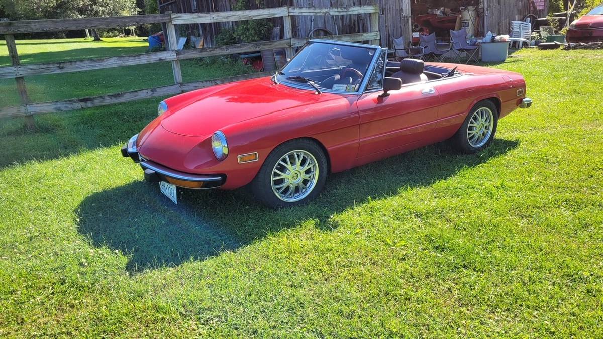 Alfa-romeo-Spider-1973-red-3