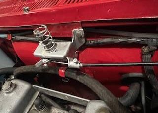 Alfa-romeo-Spider-1973-red-9