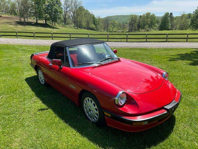 Alfa-romeo-Spider-1989-red-1