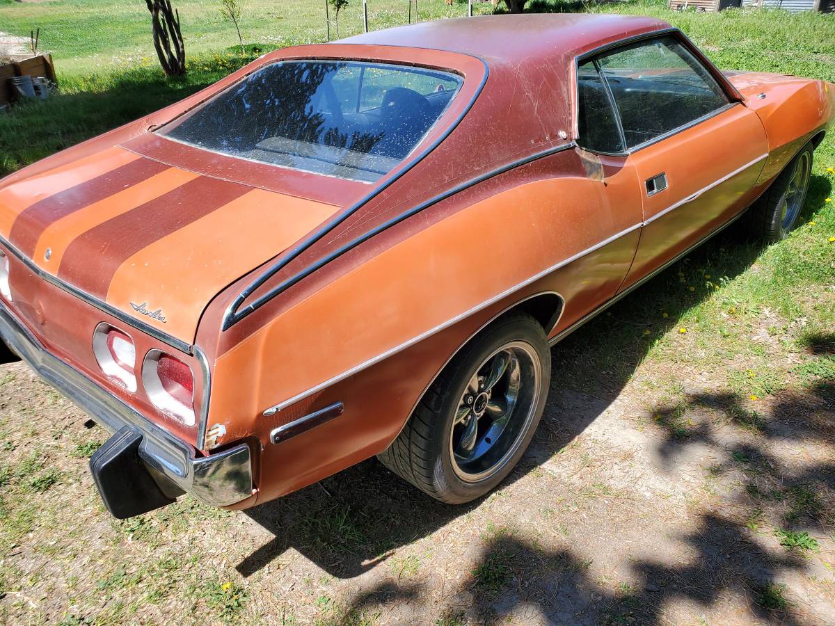 Amc-Javelin-1974-orange-3