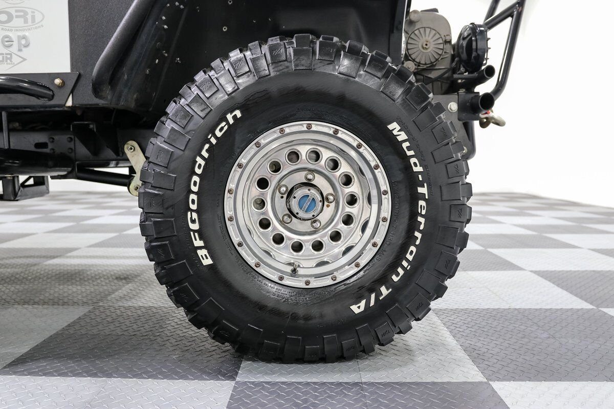 American-CJ7-1981-Jeep-16